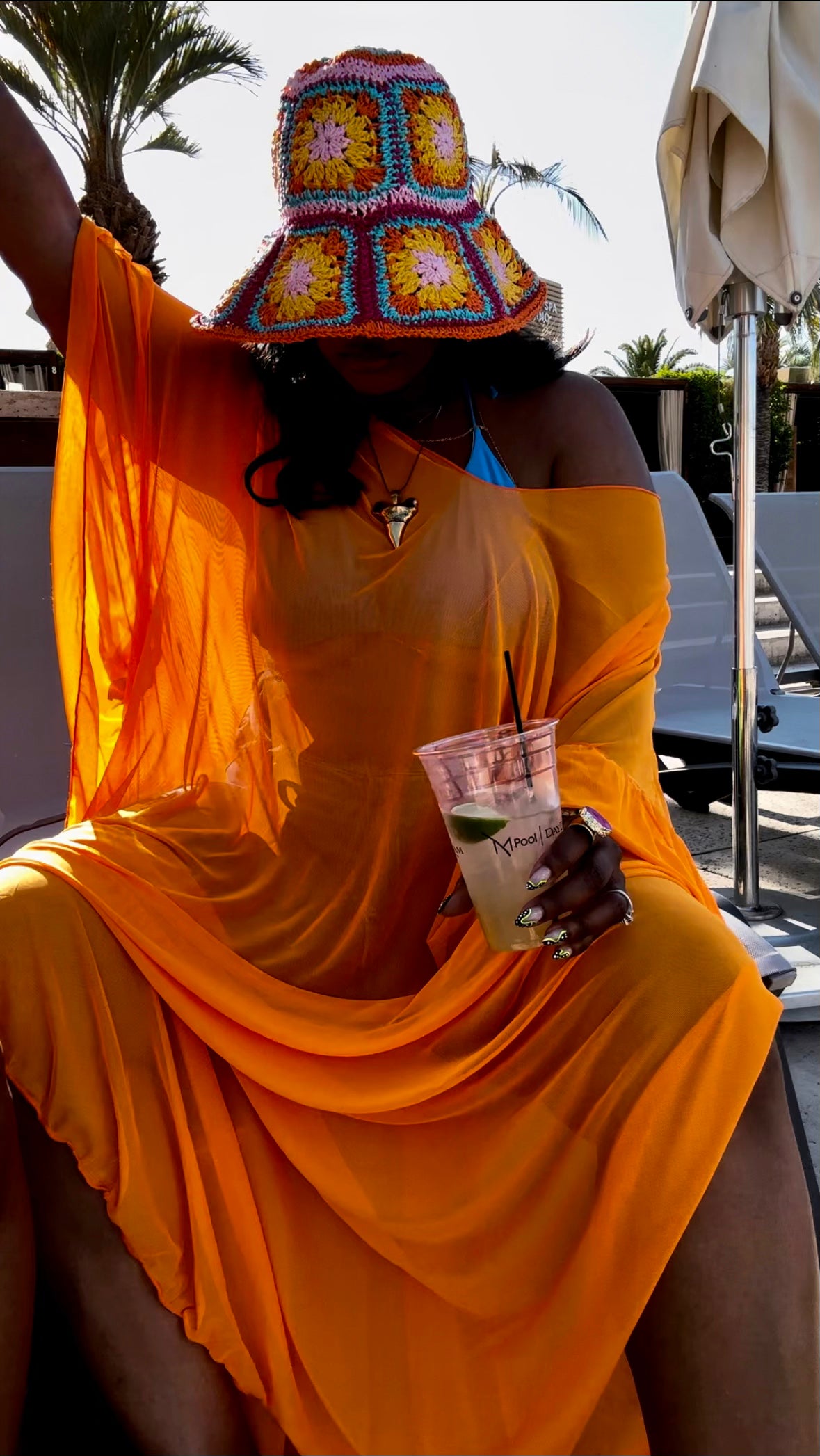 NEON FINE “ORANGECELLO”